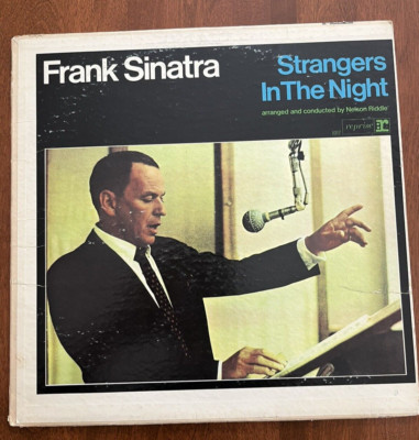 Frank Sinatra Strangers In The Night-Vinyl Reprise 33 LP F 1017 EX in VG- Sleeve