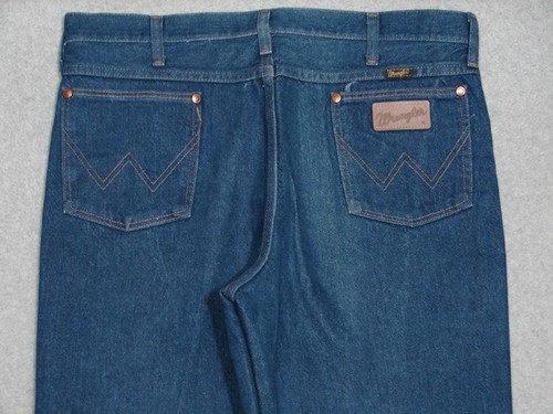 RB03406 **LEE** JEANS RELAXED FIT 34x30 (msr 31"x31"); ¡BONITOS JEANS! - Imagen 3 de 5