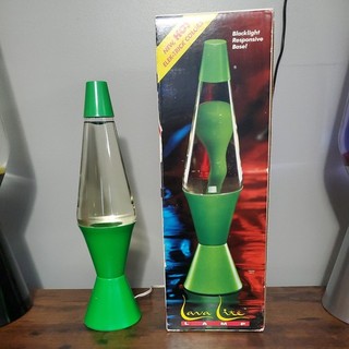 Vintage 1992 Elek trick Black Light Responsive Model 9312 Green Lava Lamp w box