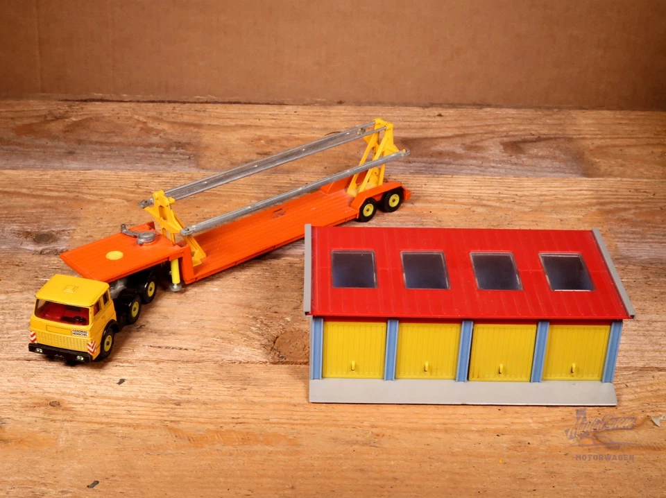 Siku V Serie V307 Hanomag Henschel Transporter 4fach Garage Tieflader selten rar