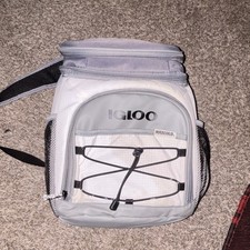 Igloo MaxCold Insulated Cooler Bag Backpack G...