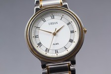 Vintage 1993 NEAR MINT Seiko Alba Urban V701-6940 Roman Qz Men Watch JAPAN