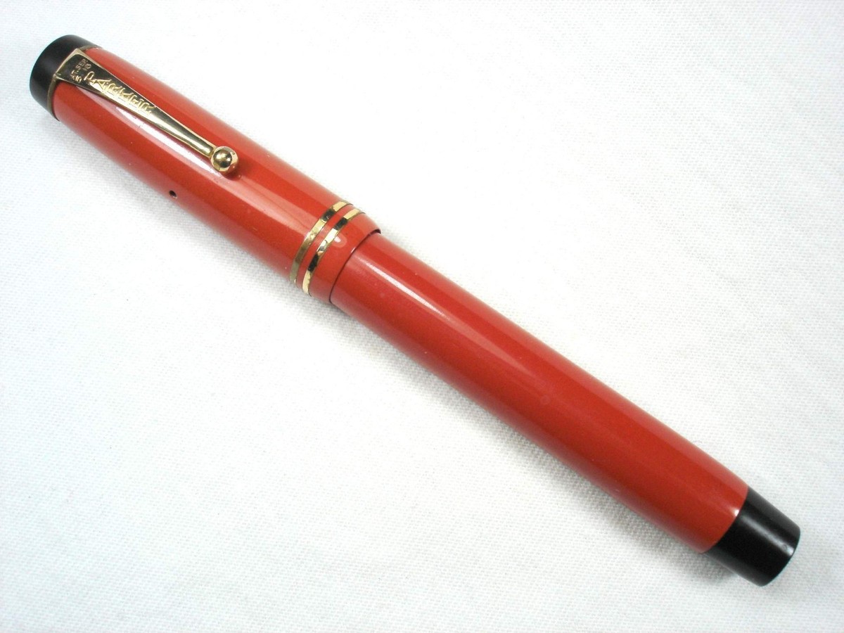 Parker Duofold Senior, red celluloid, ca. 1929 