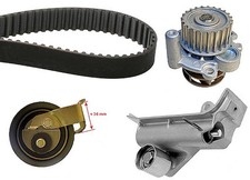 Pompe à eau Audi 70