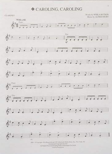 Christmas Favorites Clarinet PLAY-ALONG - Picture 2 of 3