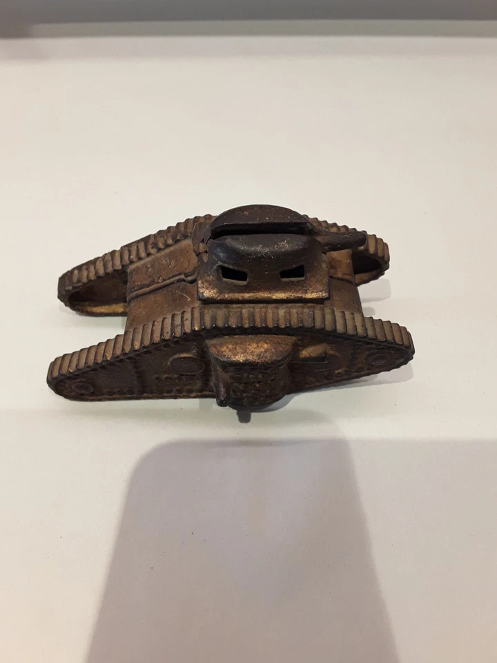 Banco tanque 1918 Foto 3 de 4