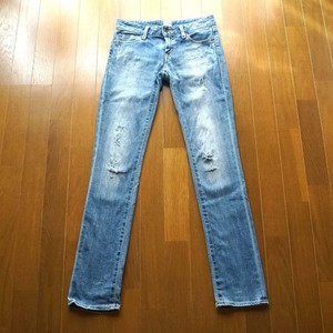 damage jeans for women