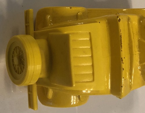 AVON Vintage Car Wild Country Aftershave Cologne Bottle Rare Yellow color - Picture 4 of 9