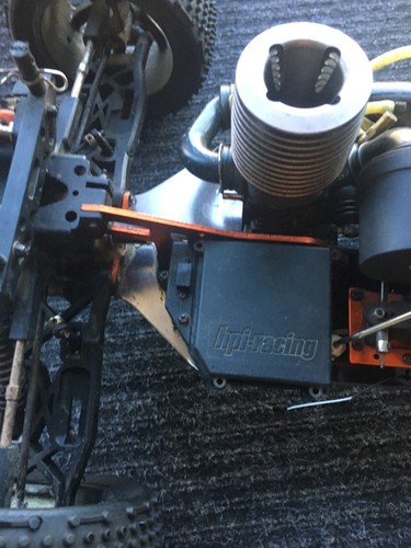 HPI 1/8 scale trohpy truggy 4.6 nitro stadium truck - Picture 15 of 19