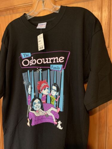 T-shirt vintage "La famiglia Osbourne" Ozzy Sharon grande 2002 MTV - nuova con etichette - Foto 3 di 8