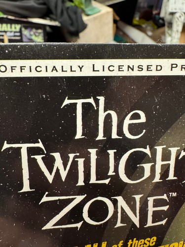 Bif Bang Pow The Twilight Zone 8 inch Dr. Bernardi 0136/1704- Rare Series 4 SDCC - Picture 3 of 24