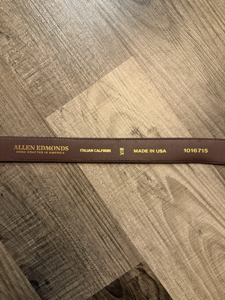 Allen Edmonds Olive Suede Belt size 34 - Image 3 of 4