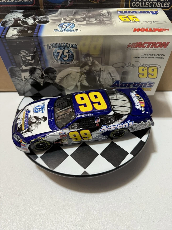Darrell Waltrip #99 Aaron’s 3 Stooges 2003 1/24 Nascar 压铸 — 第 2/4 张图片