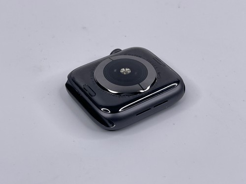 Apple Watch Series 4 Nike+ 44 mm GPS Space Grey Aluminum Case Good Condition - Picture 21 of 21