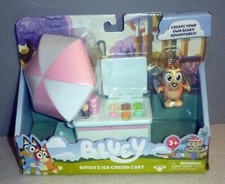 BLUEY BINGO'S ICE CREAM PARLOR Playset Moose Toys New In Package Unused 
