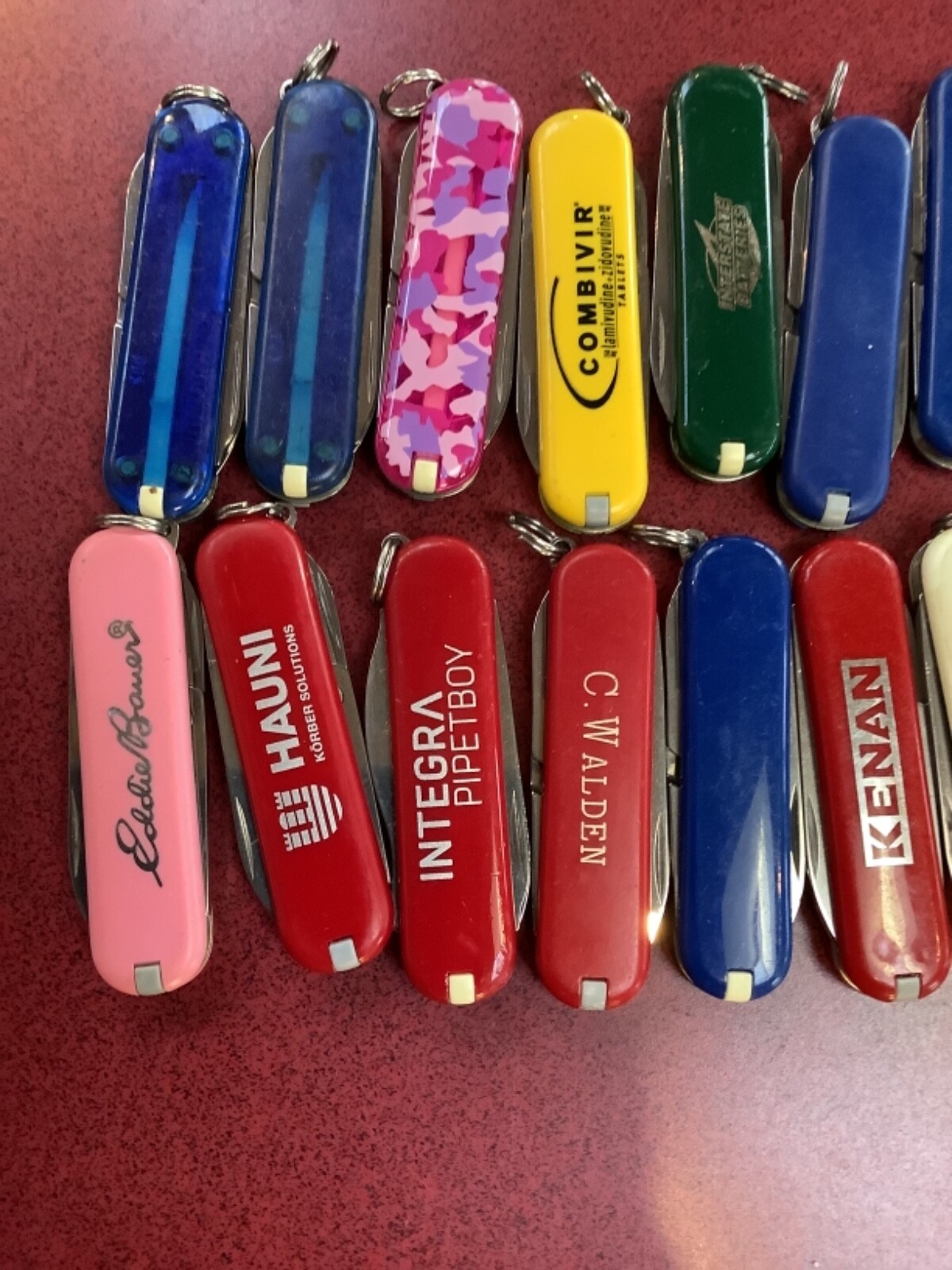 SMALL VICTORINOX SWISS ARMY KNIVES LOT OF 20 eBay