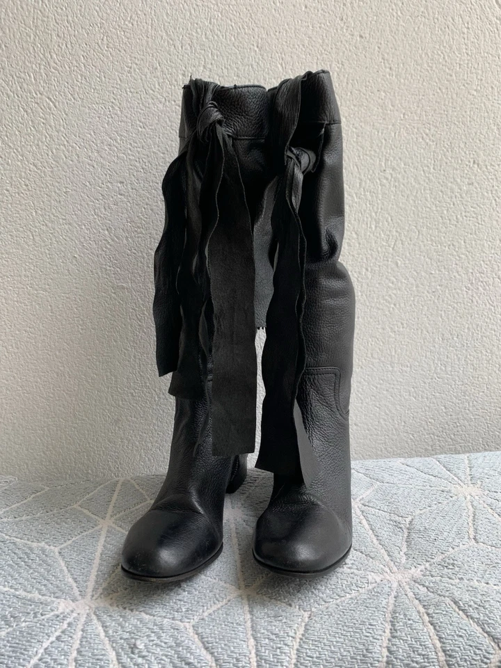MIU MIU boots Size 7 US Black Leather  Made In Italy #R - Image 2 of 4