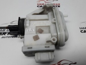 Volkswagen PASSAT B3 1992 Rear right Zentralverriegelungsmotor GUST5919