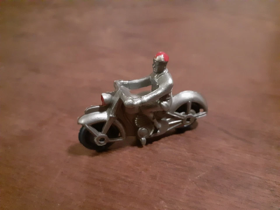 Ribeirinho motocycle celluloid metalized plastic toy 50s rare Portugal - Image 2 of 4
