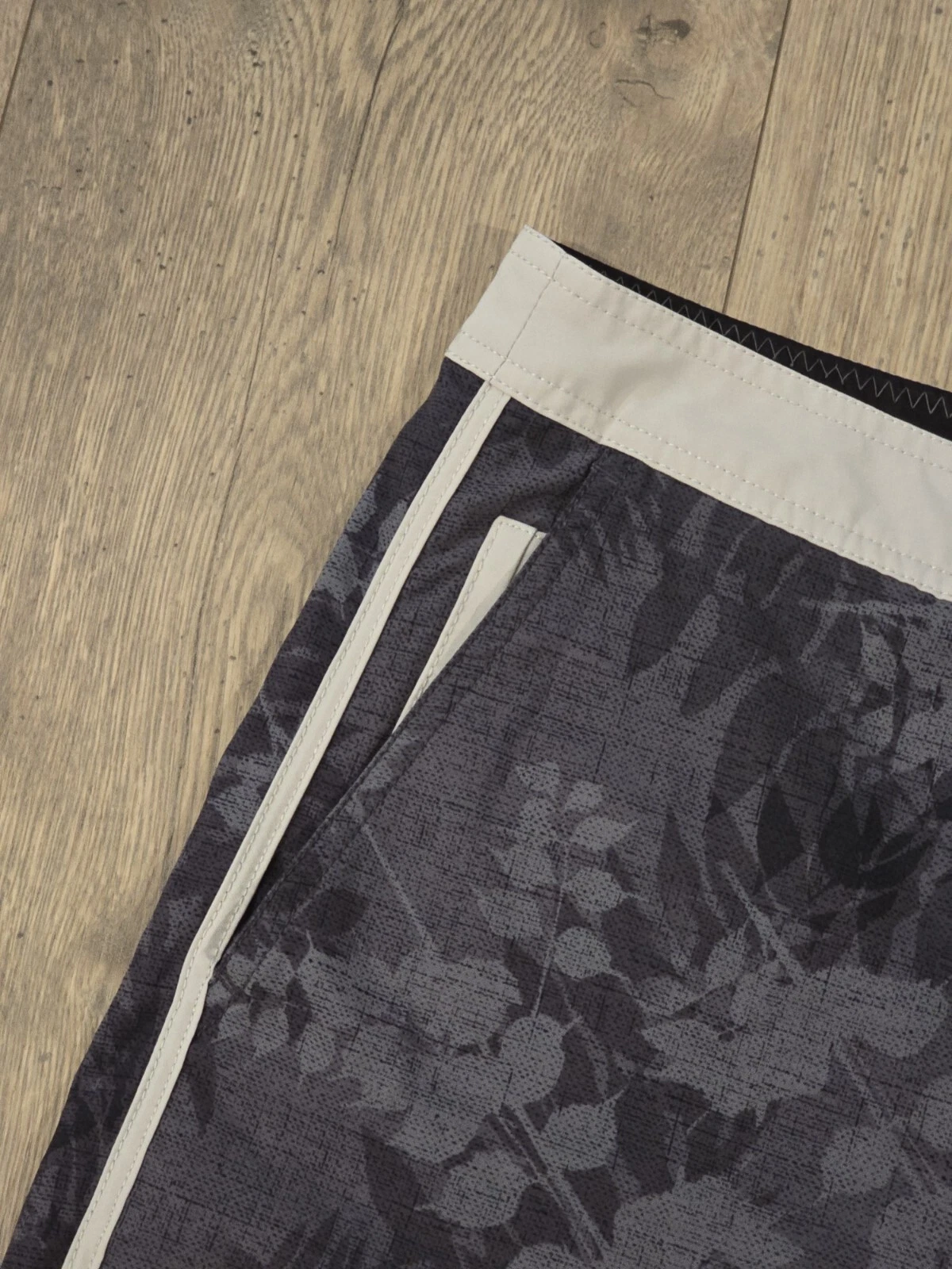 vuori cruise unlined inseam 7.5 shorts