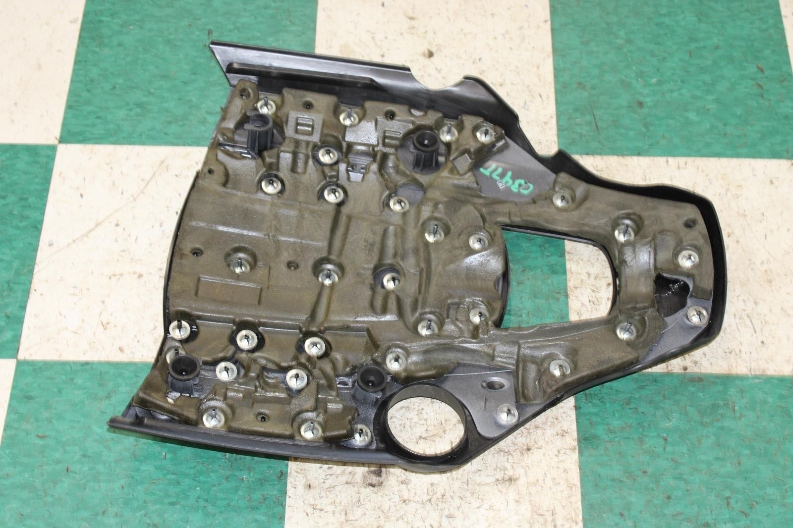Maserati Quattroporte 2014-2021 Engine cover