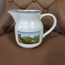 Villeroy & Boch Design Naif Creamer