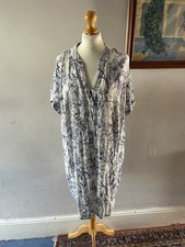 H&M Women’s Stunning Summer Blue Nature Print Tunic Shift Dress size XL 18 20