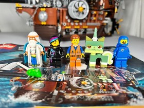 The LEGO Movie MetalBeard's Sea Cow Set 70810 (Used and Incomplete)