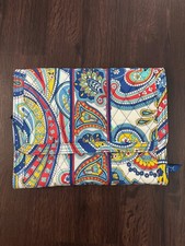 Vera Bradley Toiletry Bag/Cosmetic Organizer Travel Folding Case in Paisley