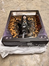 Mattel Monster High Skullector Doll Elvira Mistress of the Dark HYV99 Brand New