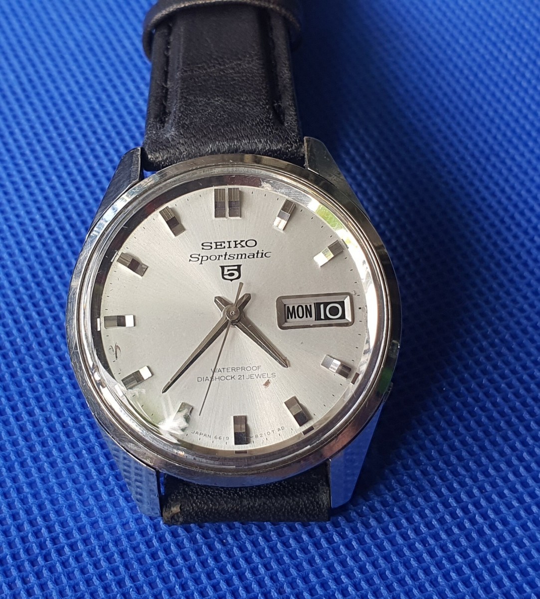 SEIKO SPORTSMATIC 5 WATERPROOF DIASHOCK 21 J SELF-WINDING SEIKO SPORTSMATIC 5 WATERPROOF DIASHOCK 21 J SELF-WINDING