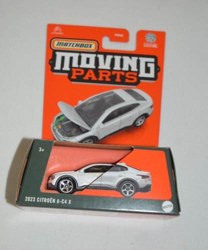 MATCHBOX 2024 MOVING PARTS - 2023 CITROEN e-C4 X PEARL WHITE - Picture 3 of 4