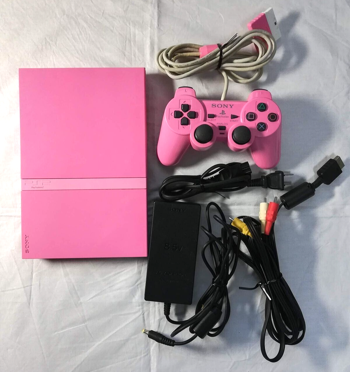 家庭用ゲーム機本体 PlayStation2 - SONY PlayStation2 SCPH-77000 PK Amazon | PlayStation 2 ピンク (SCPH-77000PK) 【メーカー生産