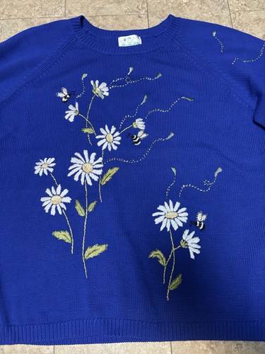 NWT Quacker Factory Sweater Women's 1X Blue With Flowers Bees Embroidered Back - Picture 7 of 7