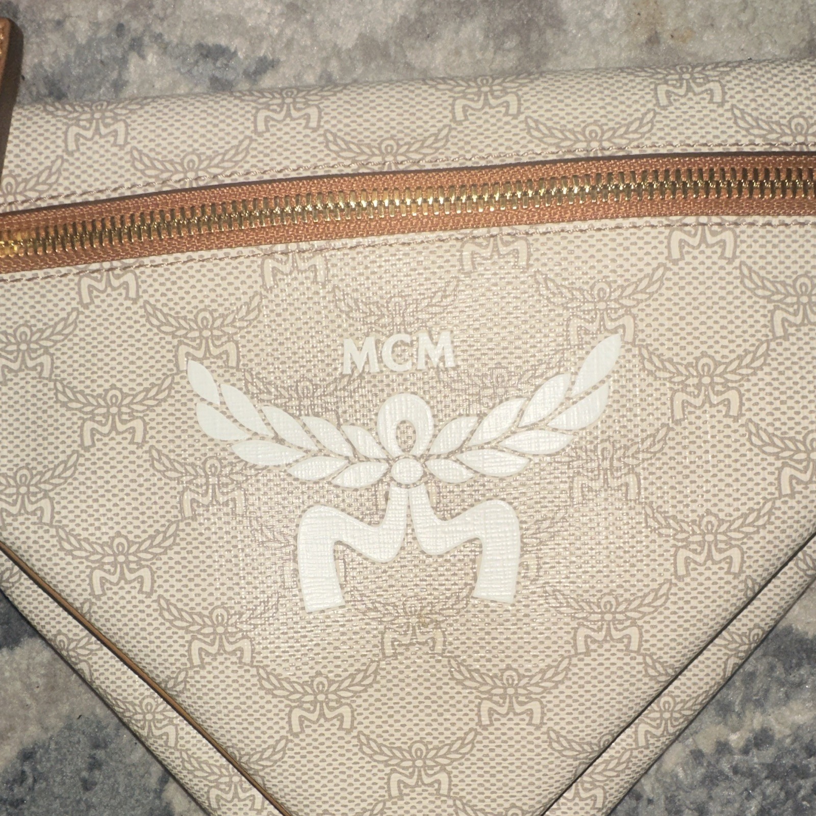 MCM Beige Monogram Triangle Shoulder Bag Small Zip Pockets Adjustable Strap — image 7