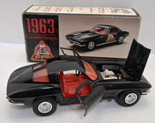 Ertl Big A Auto Parts 30th Anniversary Diecast Car 1963 Corvette Stingray Used Ertl Big A Auto Parts 30th Anniversary Diecast Car 1963 Corvette Stingray Used