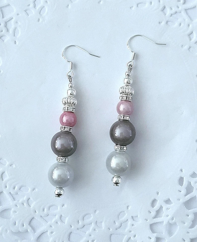 Sylvie's Magic 3 D Perlen Ohrhänger  7 cm lang grau weiss rosa silber / 1022