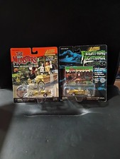 Johnny Lightning The Munsters Special Lot Of 2 Edition The Munster Drag-ula J12