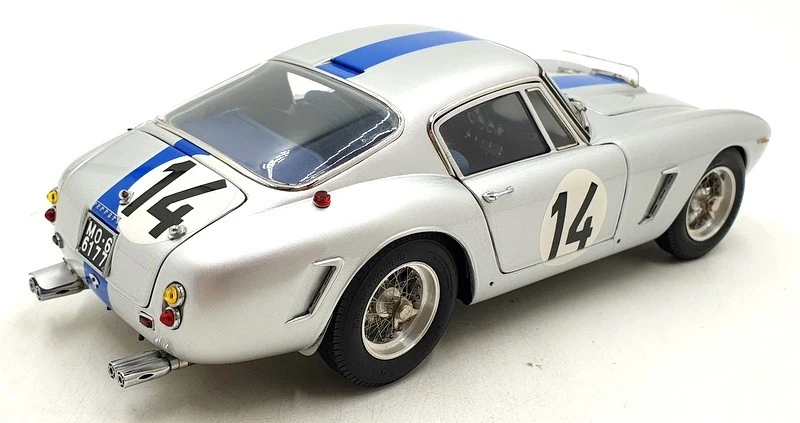 CMC 1/18 Scale M-079 Ferrari 250 GT Berlinetta SWB Competizione Le Mans 1961 - Image 3 of 4