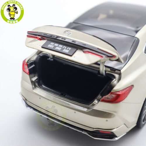 1/18 Toyota Camry 2024 9th Generation Sport Silver Diecast Model Car - Picture 14 of 16