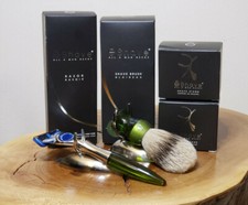 eShave Shaving Set - Brush, Razor, Stands - New in Box