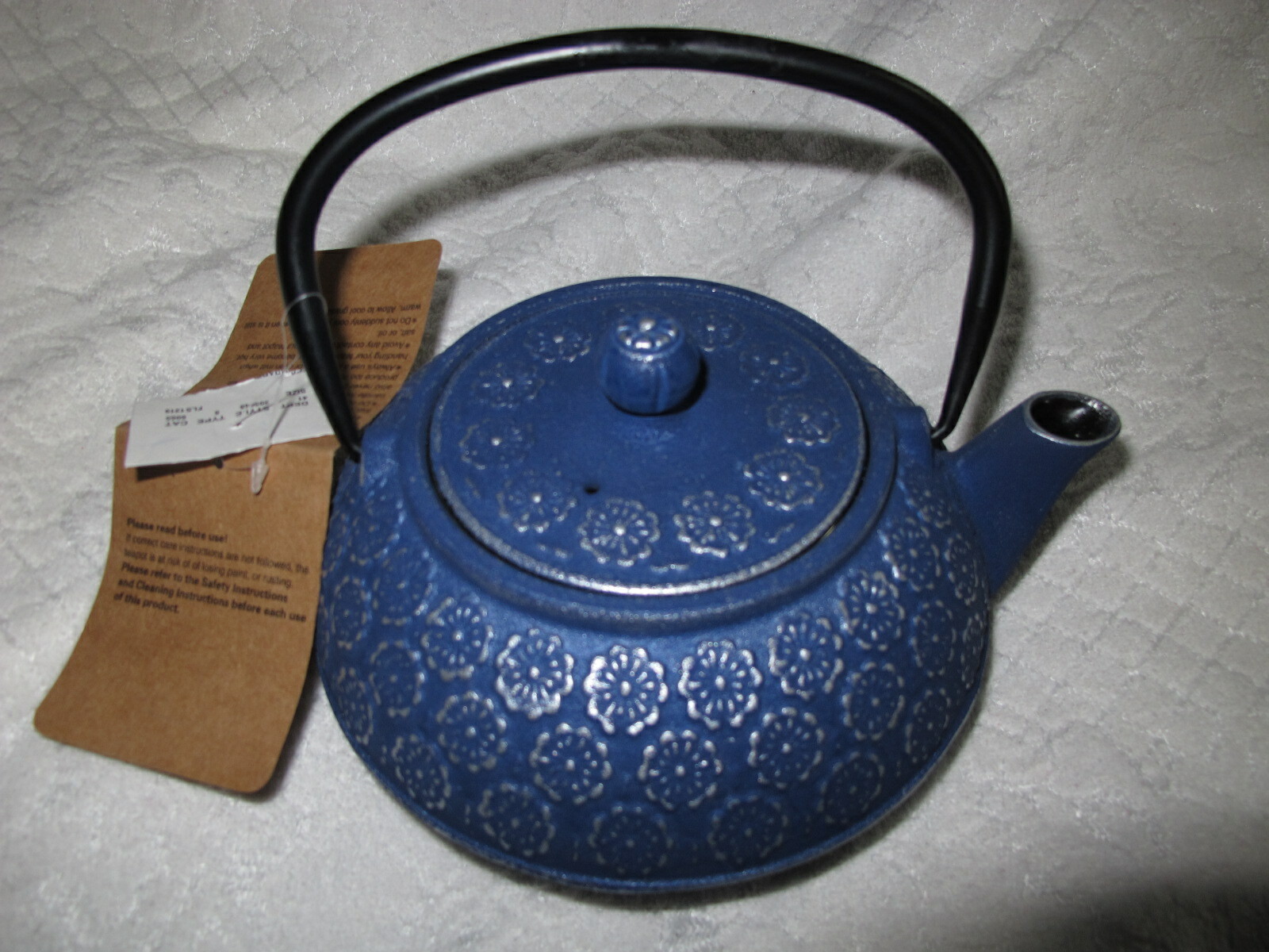PRIMULA 34oz Blue Floral TEAPOT Cast Iron + Mesh tea Infuser Enamel New