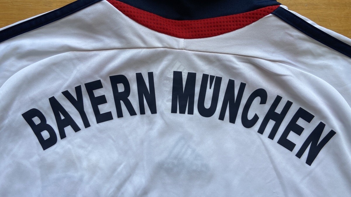 Bayern München 95/96アウェイユニ Bayern München 95/96アウェイユニ Bayern München 1995-1996