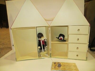 Tonner 8 Tonner 8