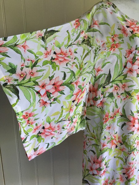 DRESS Kaftan Kimono sleeves Above knee Keyhole back neck Floral Round neck M/L