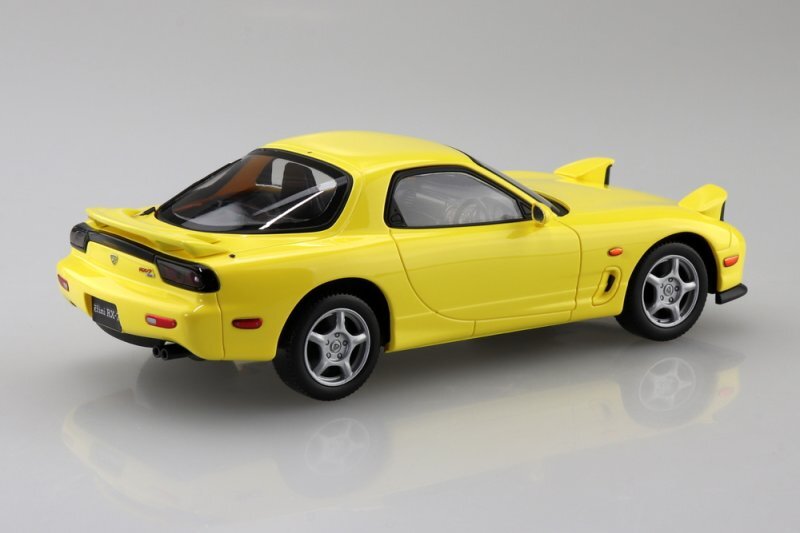 Aoshima 1/32 Model Car Snap Kit 04-CY Mazda FD3S RX-7 Competition