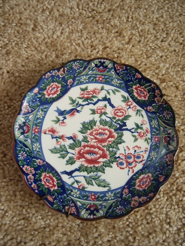 small decorative plate, floral design, made in Japan blue sticker