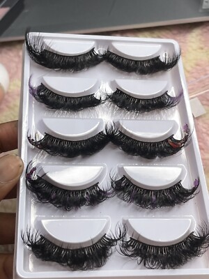 eyelashes