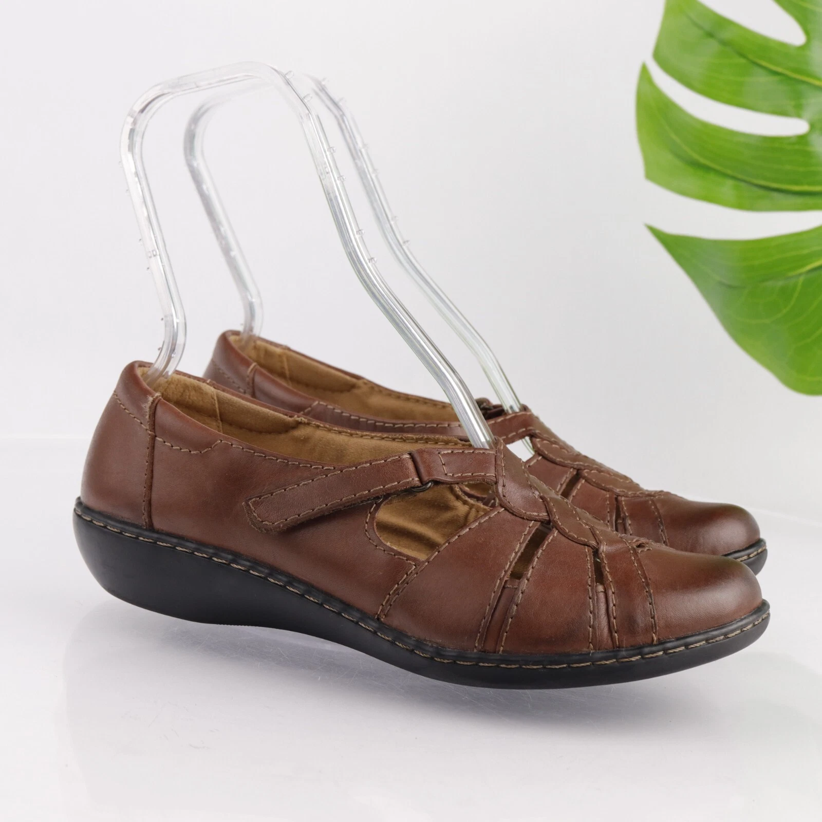 Mocassino da donna marrone Clarks Ashland taglia 9 5 LARGO pelle scarpe piatte da pescatore