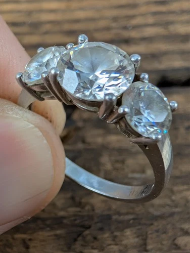 Vintage Triple Stone Sterling Silver 925 Ring Size 9